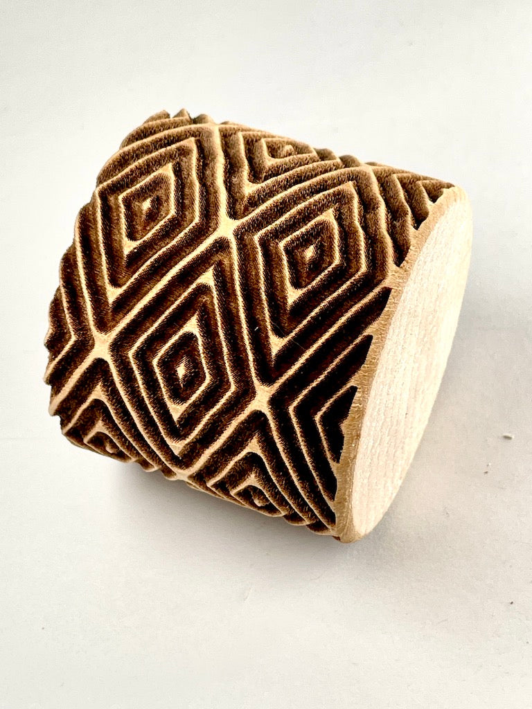 2" Diamond Geo Textured Rolling Pin