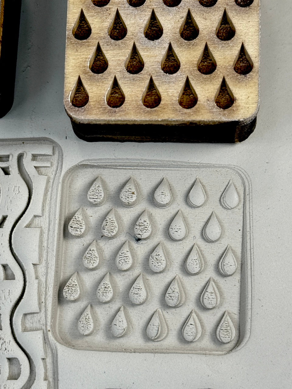 Looney Bin (Recessed Droplets)- Stamp