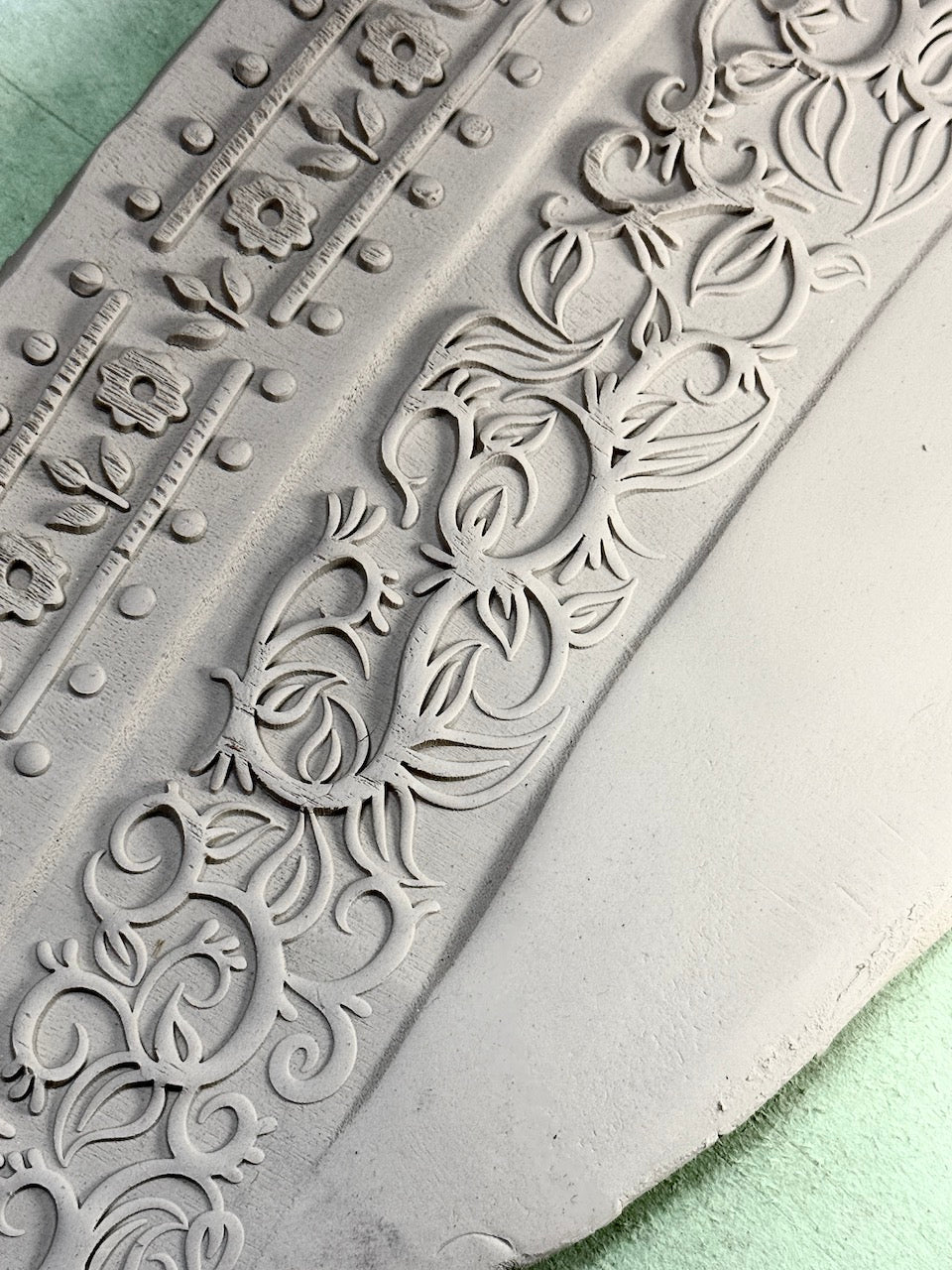 2" Leaves & Vines Textured Rolling Pin
