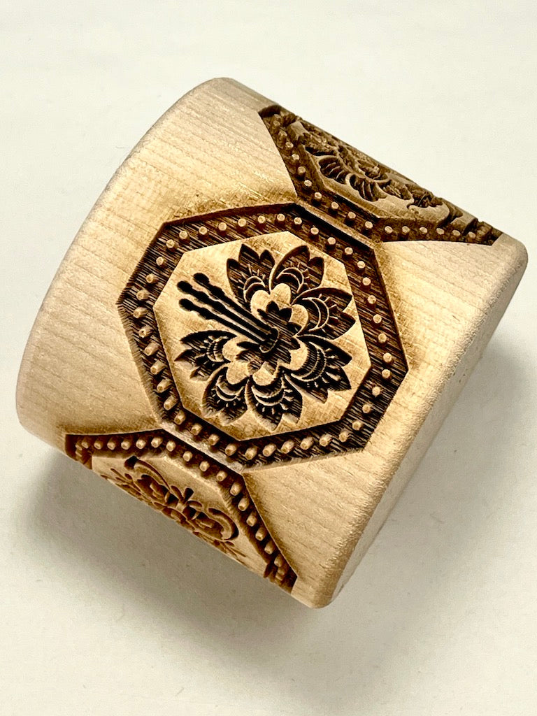 2" Dutch Flowers Textured Rolling Pin