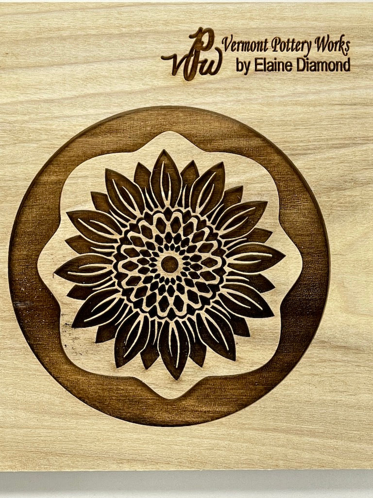 Gerbera Daisy Textured Mug Plank