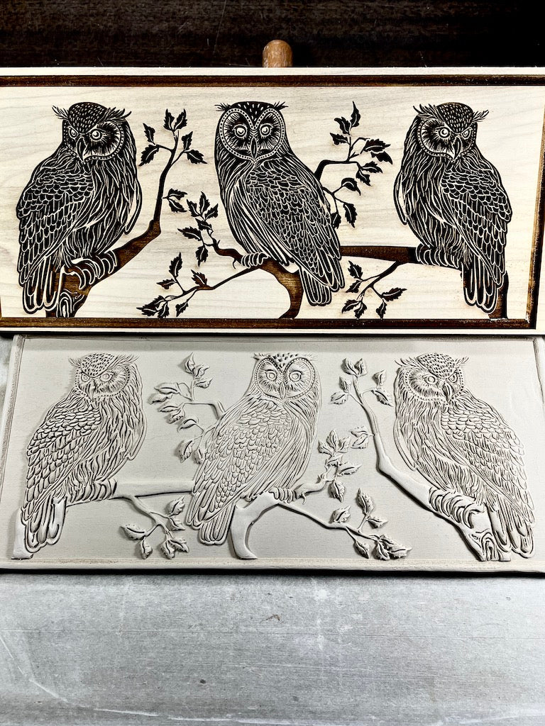 Owls Textured Mug Plank