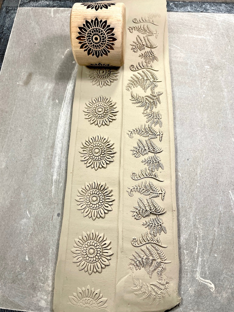 2" Gerbera Daisy Textured Rolling Pin