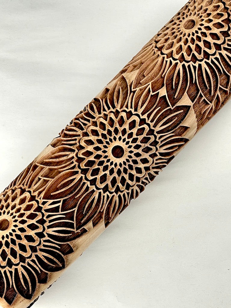7" Gerbera Daisy Textured Rolling Pin