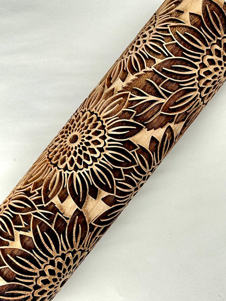 7" Gerbera Daisy Textured Rolling Pin