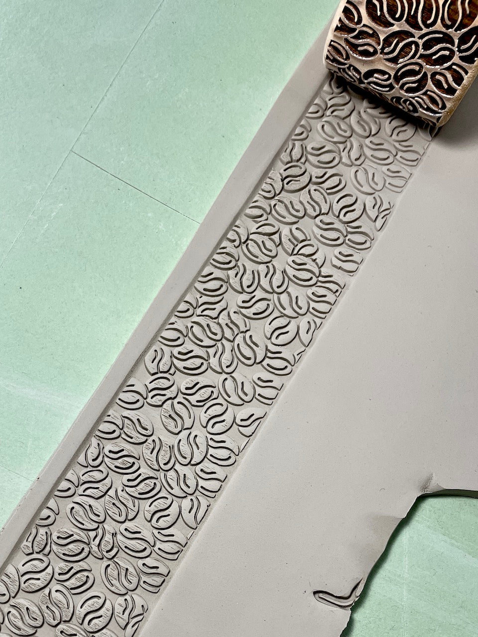 2" Coffee Beans Textured Rolling Pin