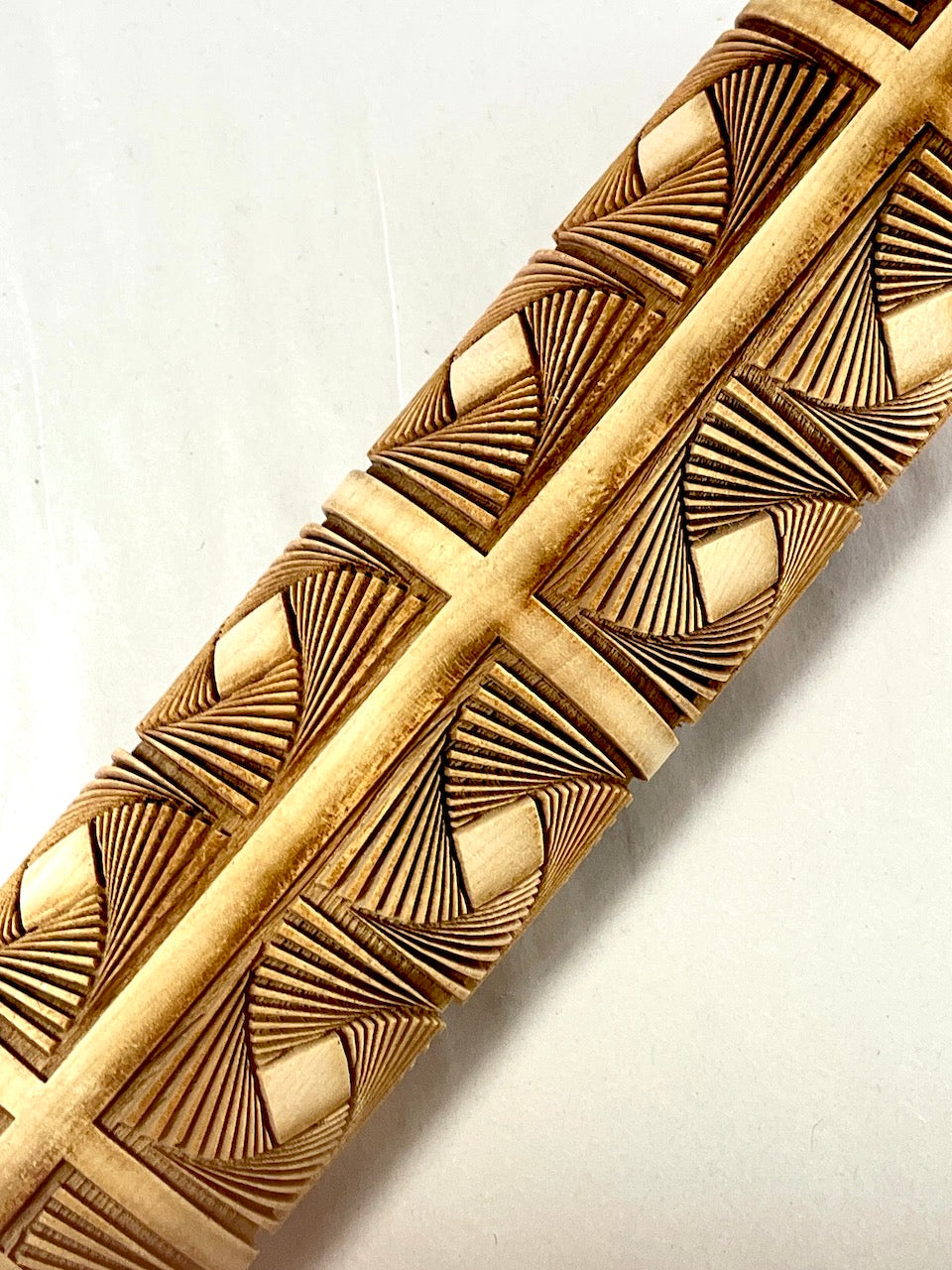 7" Shutter View Textured Rolling Pin