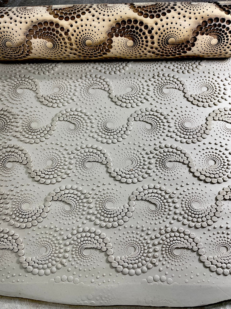 Dizzy Spirals Textured Rolling Pin