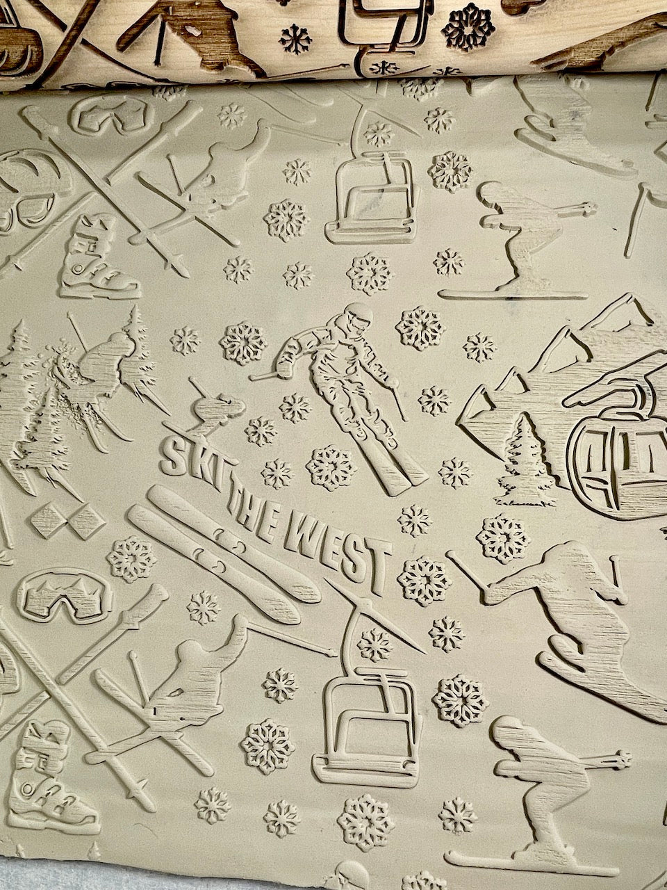 Ski the West Textured Rolling Pin