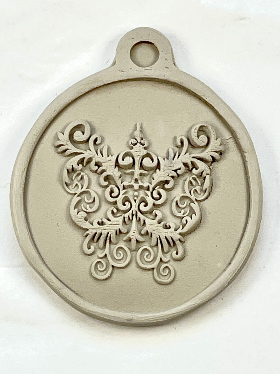 Ornament (Fleur-De-Lis Engraved) Small Round- Stamp
