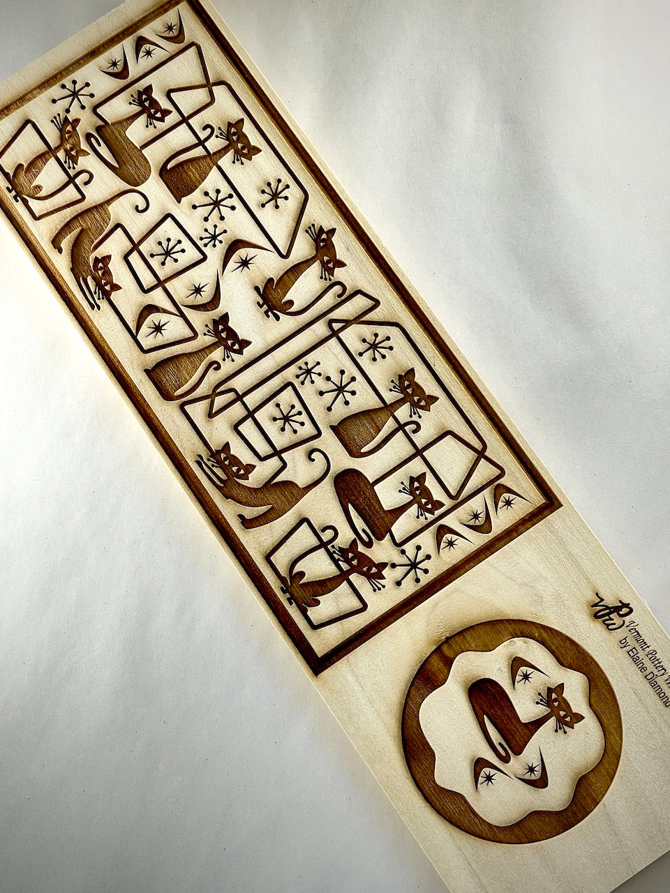 Cats, Mid-Century Textured Mug Plank
