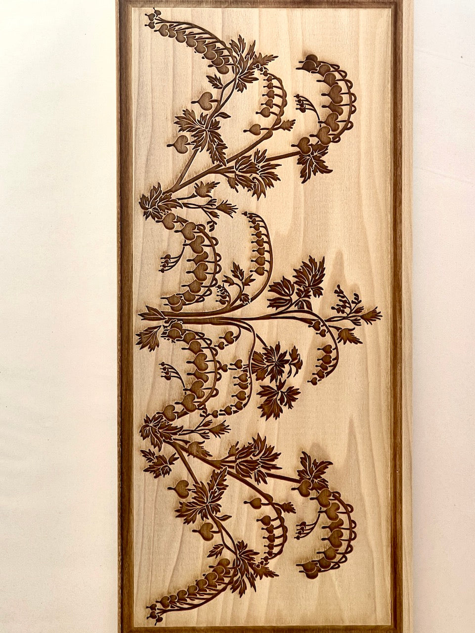Dottie's Bleeding Hearts Textured Mug Plank