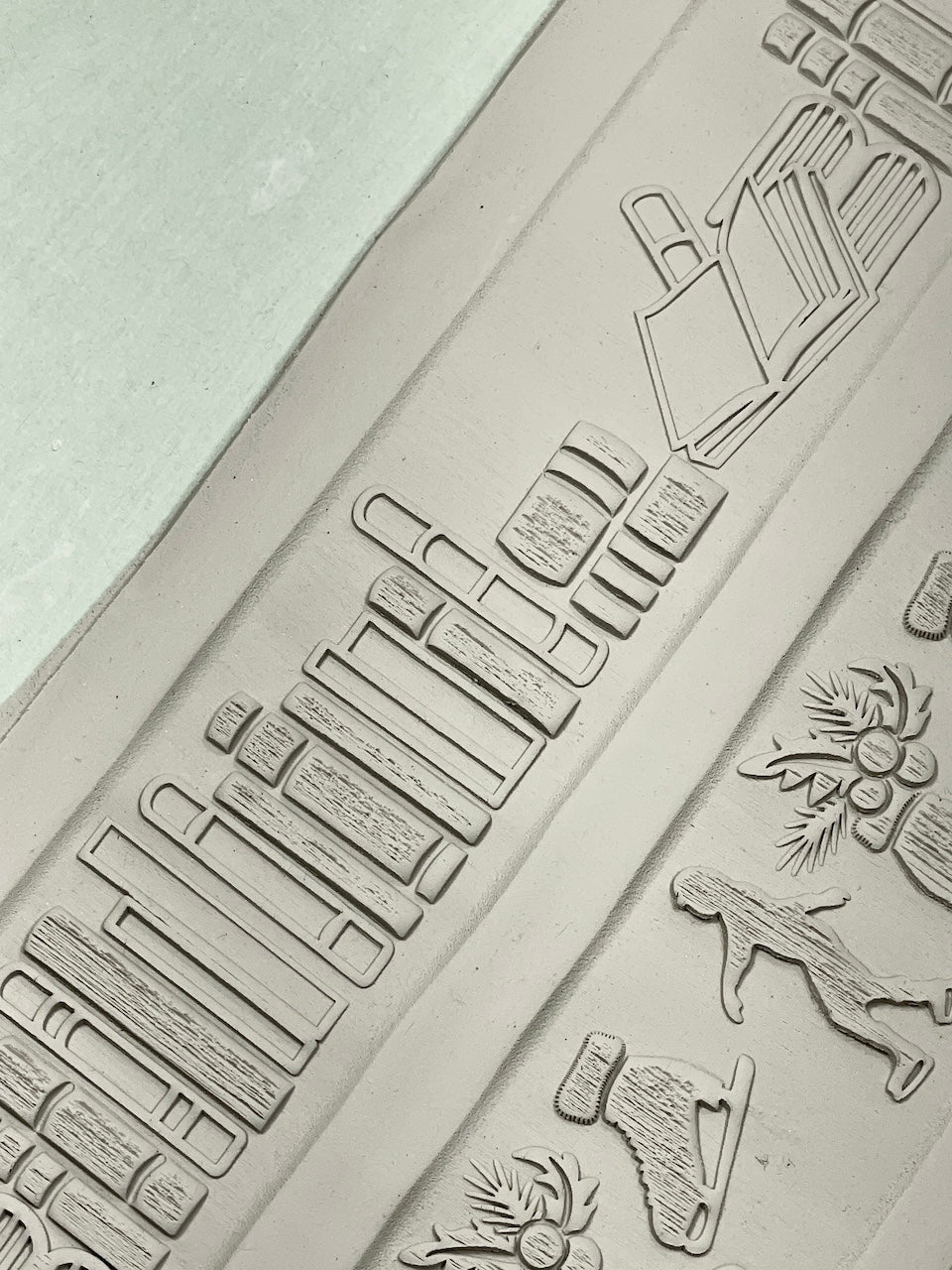 2" Books Textured Rolling Pin