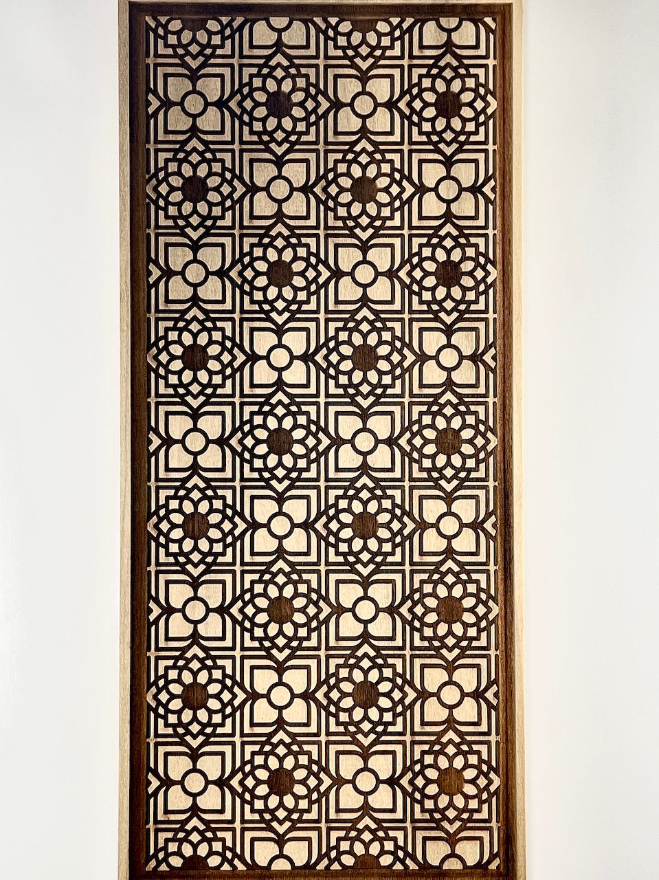 Moroccan Lattice Textured Mug Plank