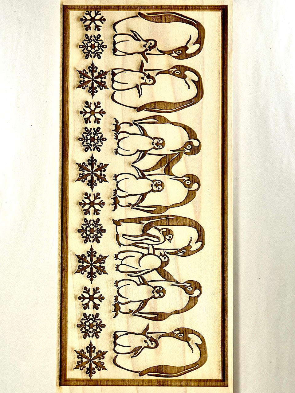 Penguins Textured Mug Plank