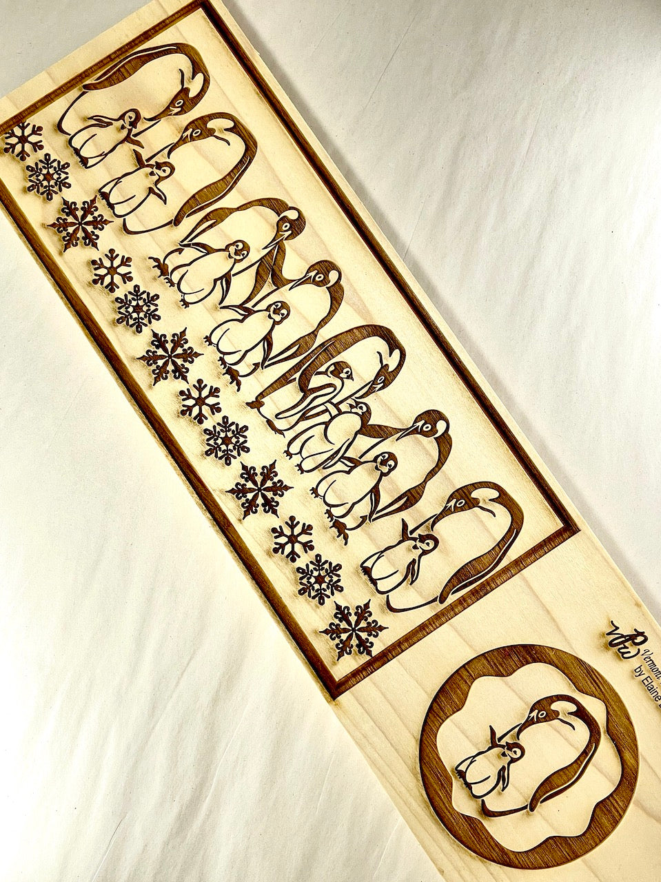 Penguins Textured Mug Plank