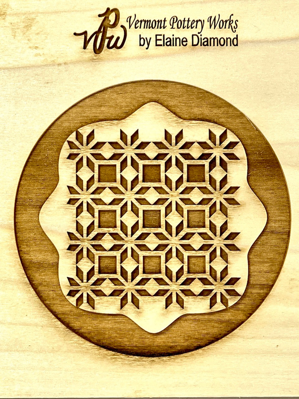 Rattan Weave Textured Mug Plank