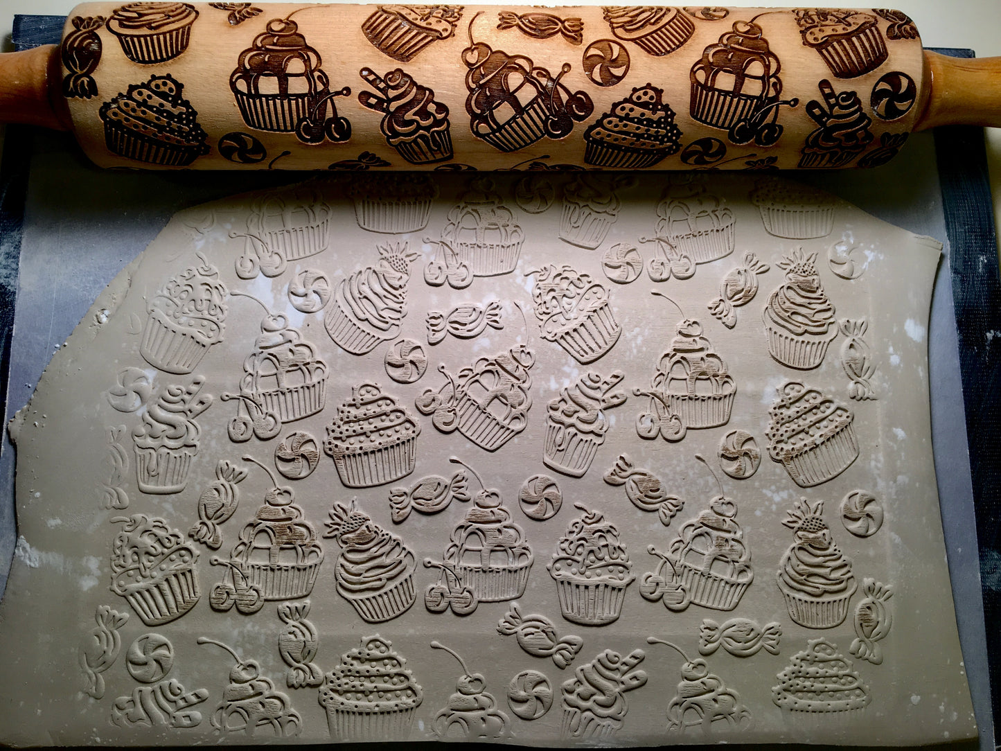 Cupcakes and Candy Textured Rolling Pin