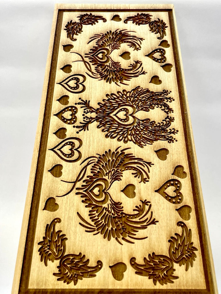 Angel Wings Textured Mug Plank