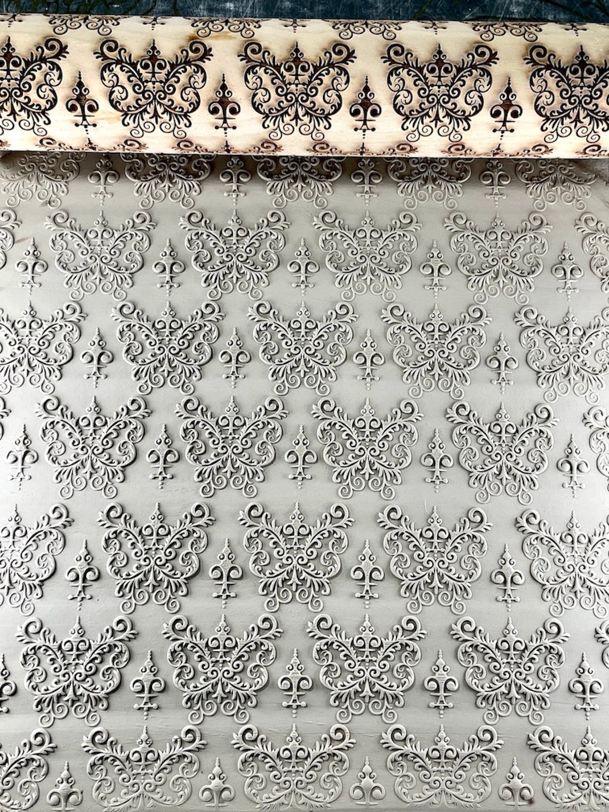Fleur-De-Lis Butterfly 7" Textured Rolling Pin