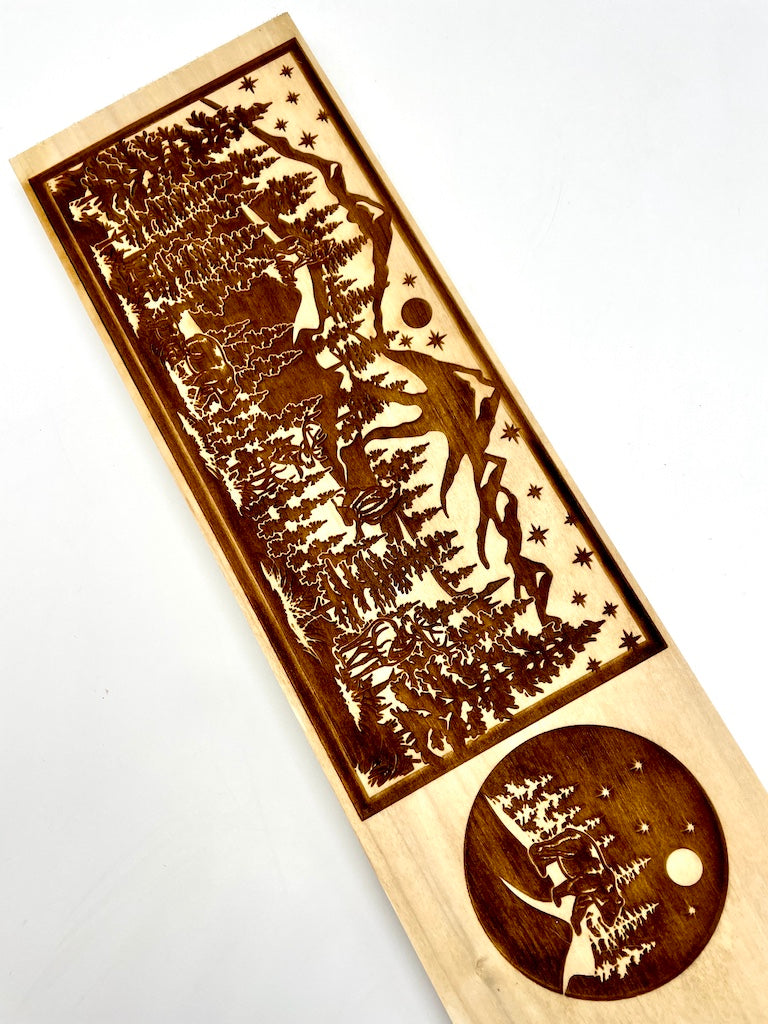 Bear in the Mountains Textured Plank