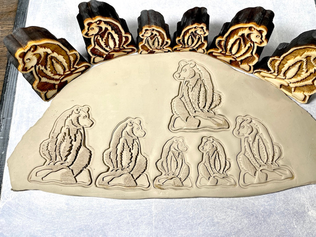 Bear Family Sitting (Right Facing)- Stamp Bundle