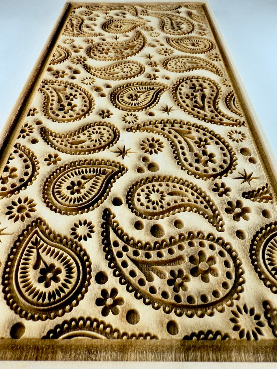 Paisley Textured Mug Plank