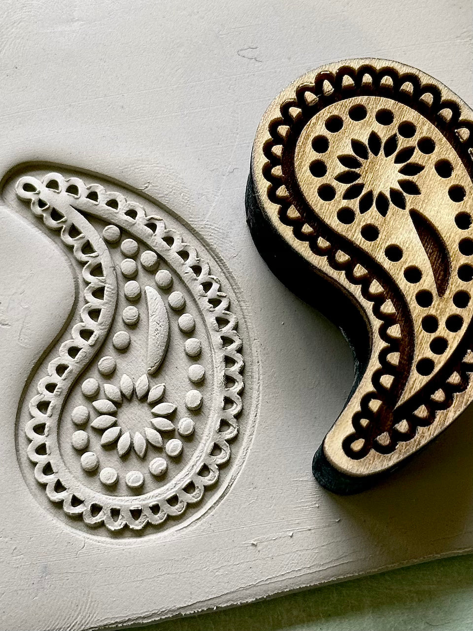 Paisley - Stamp with shooting star