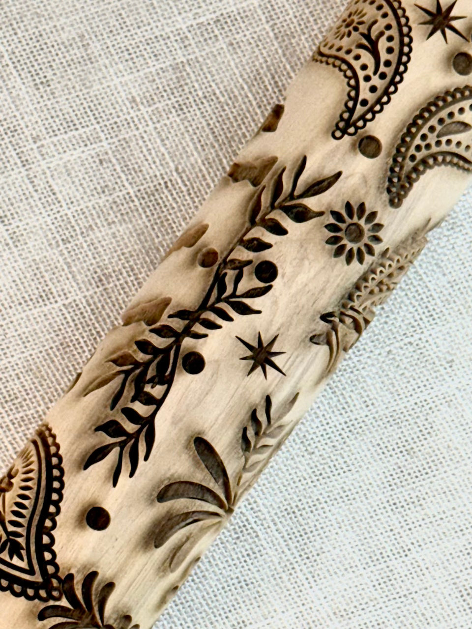 7" Paisley Pony Textured Rolling Pin