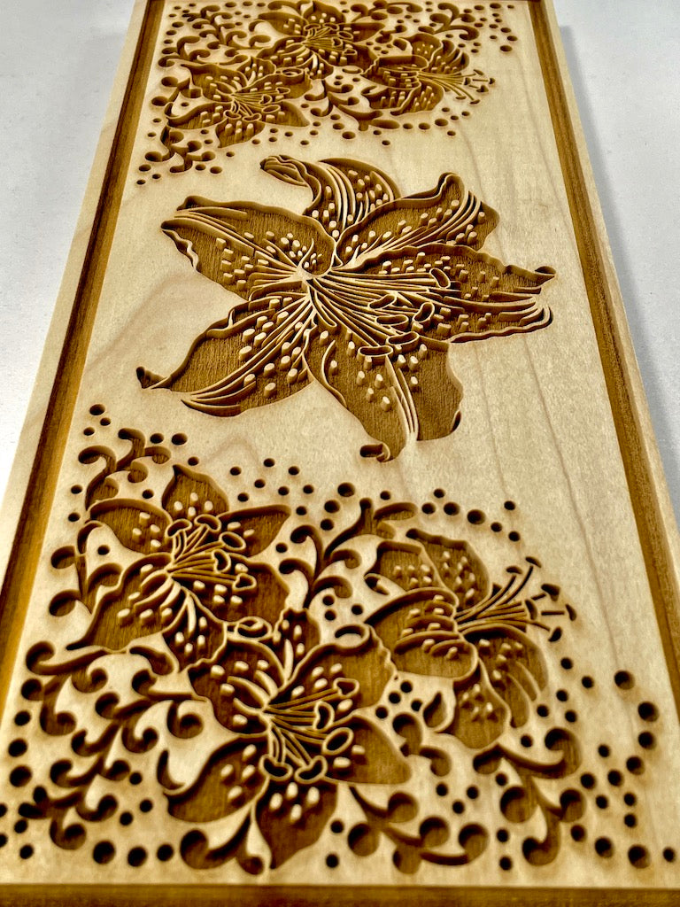 Tiger Lily (Detailed) Textured Mug Plank