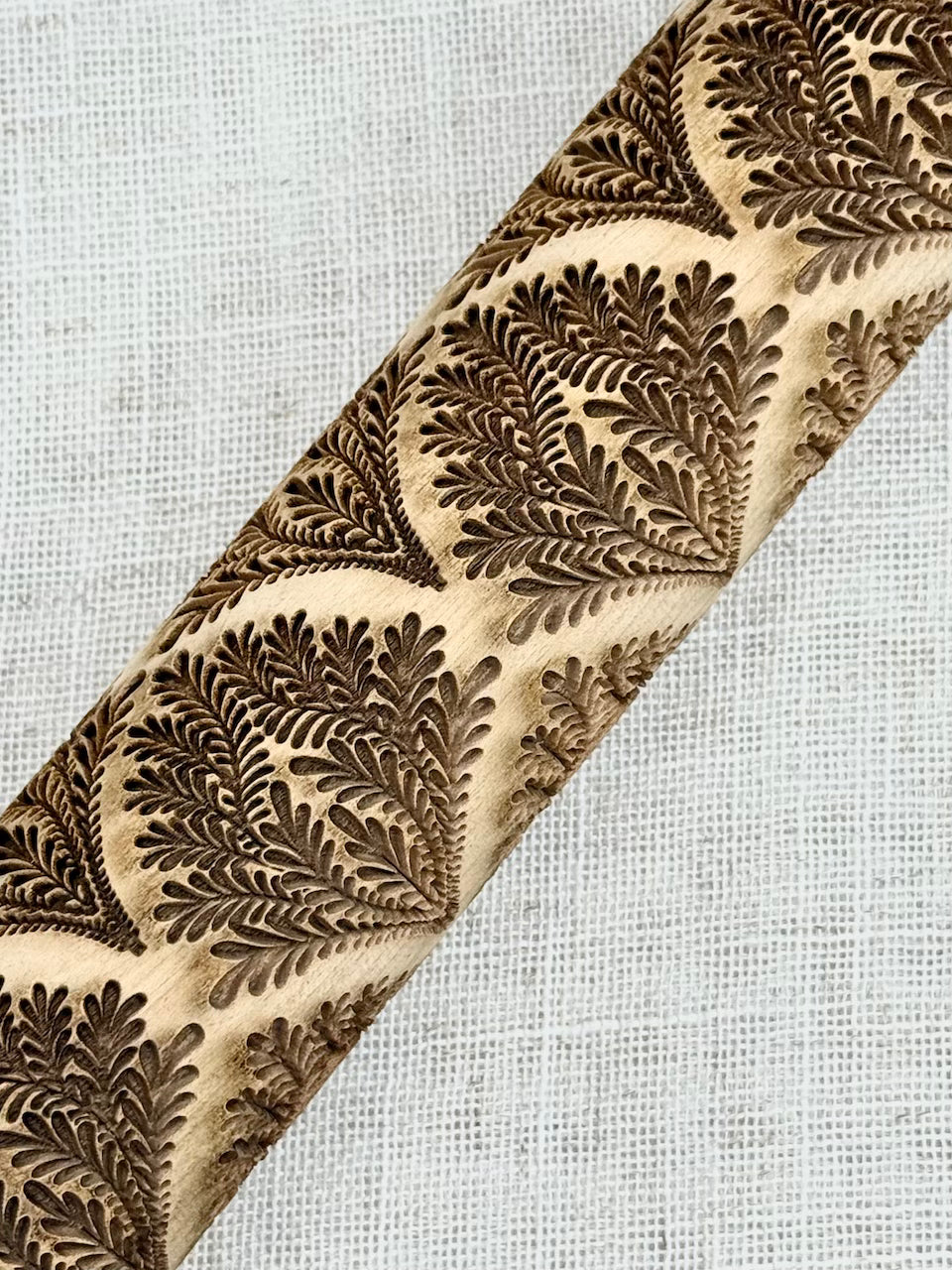 7" Art Deco (Leaf Fan) Textured Rolling Pin