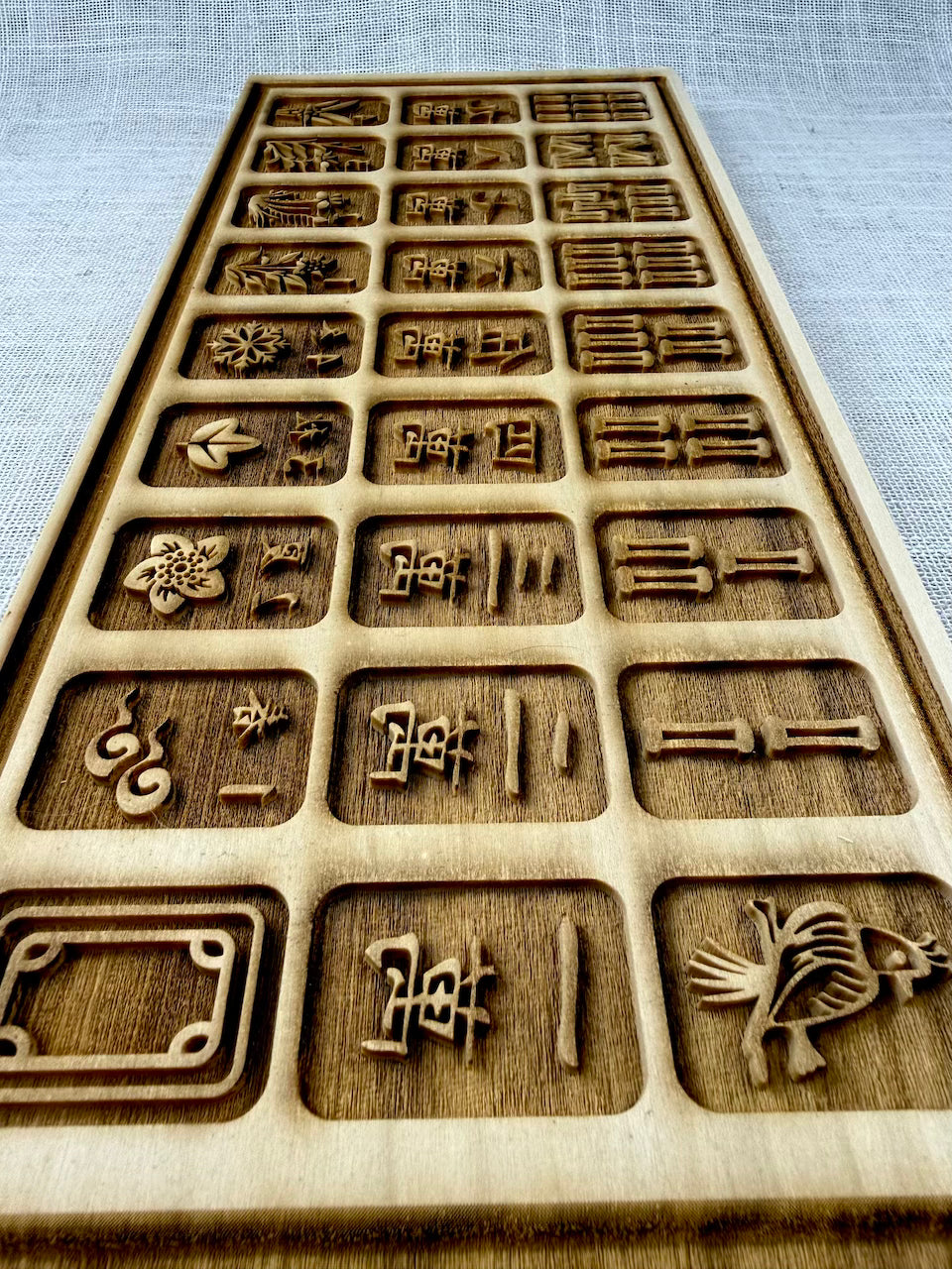 Mahjong Tiles Textured Mug Plank