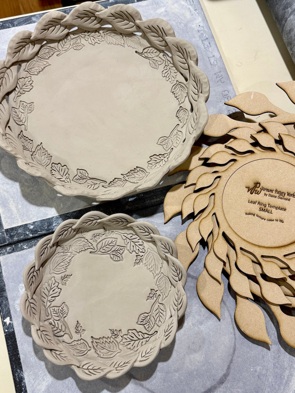 Rigid Leaf Ring Template Package of 3 sizes