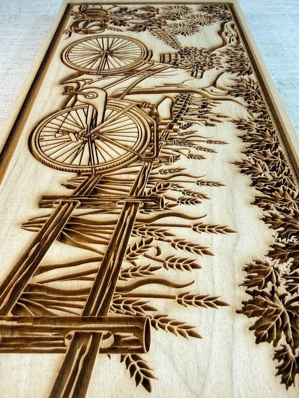 Bicycle Textured Mug Plank