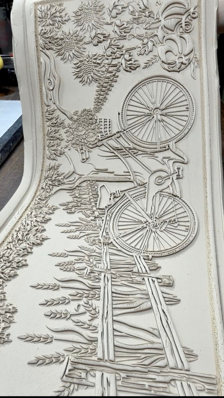 Bicycle Textured Mug Plank