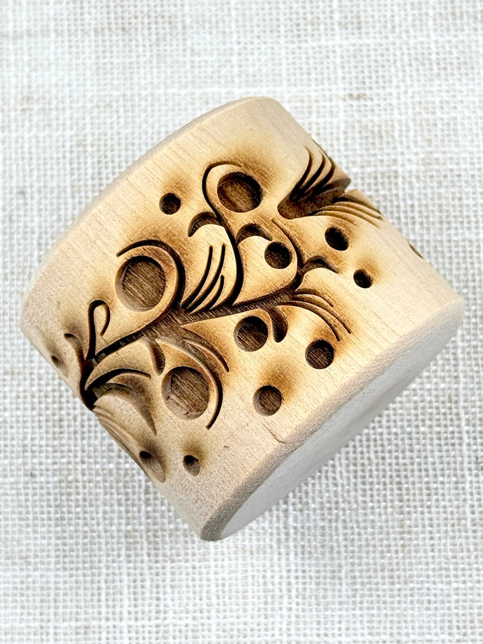 2" Bow Detail Textured Rolling Pin