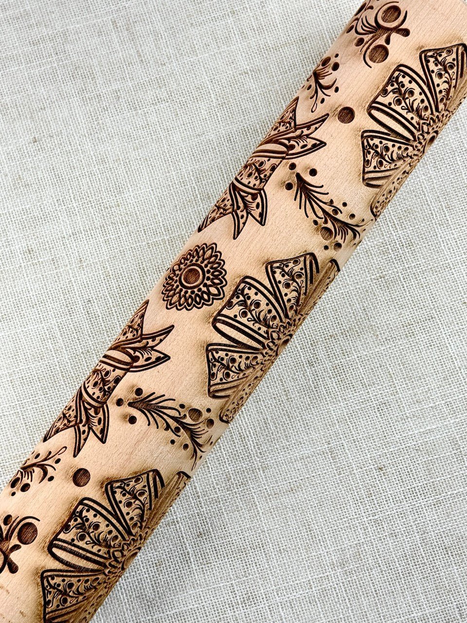 Bow Detailed Textured Rolling Pin
