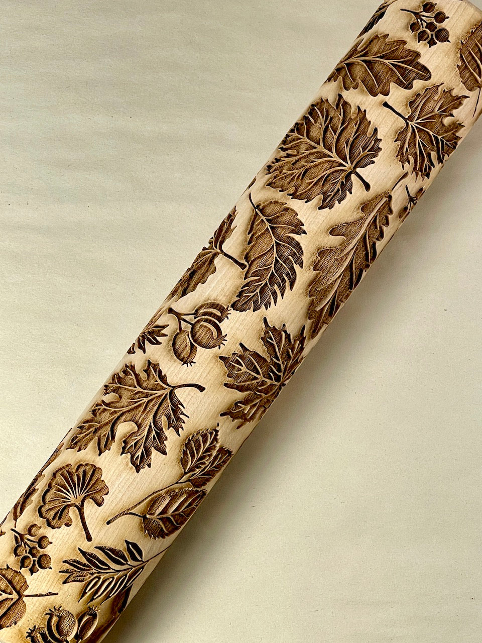 Autumn Leaves Textured Rolling Pin