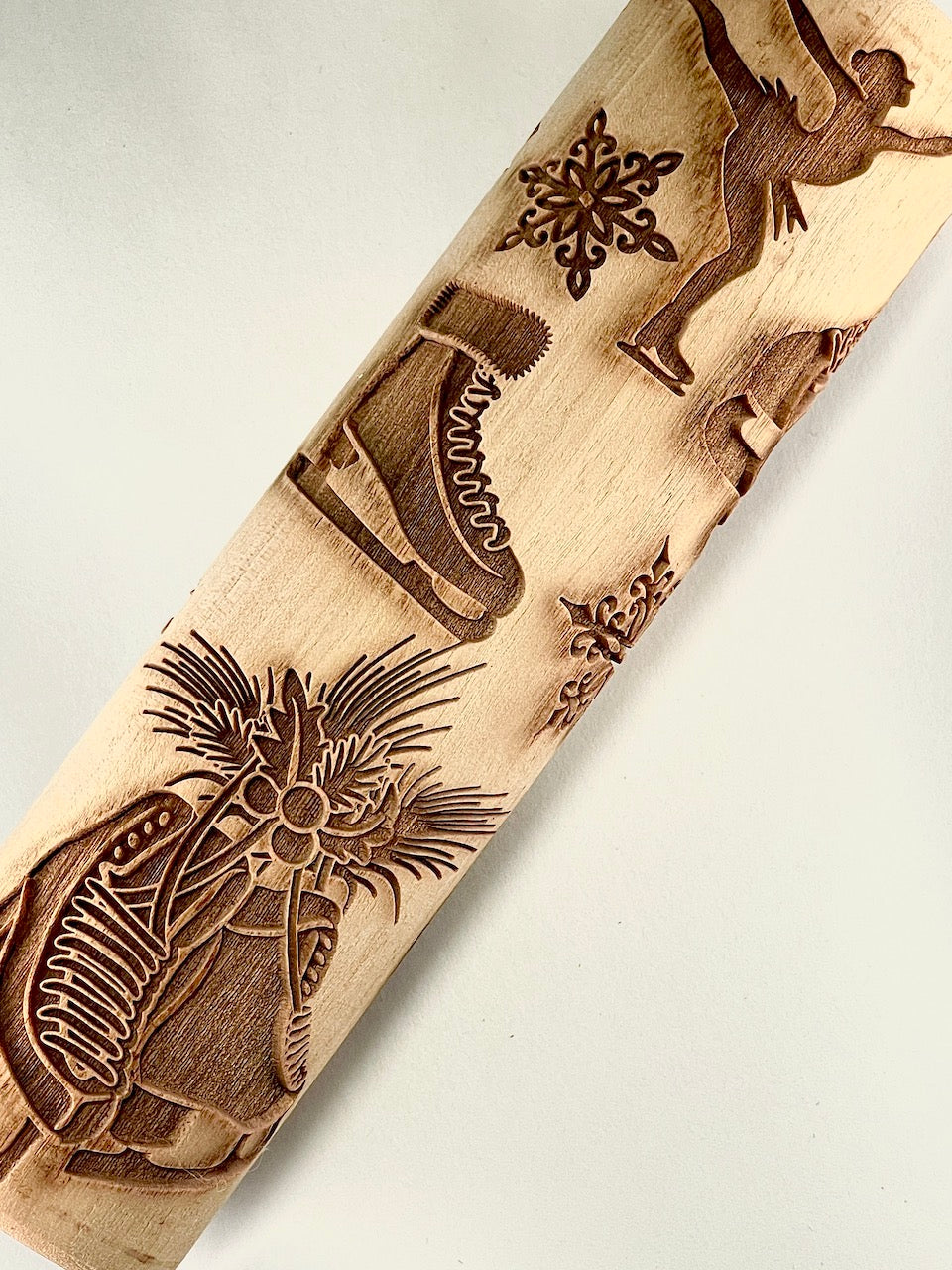 7" Ice Skates Textured Rolling Pin