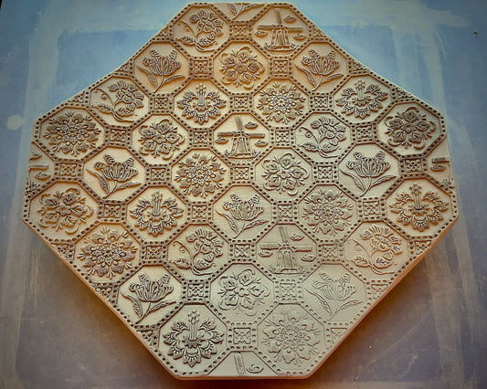 Dutch design pin on Octagon Plate