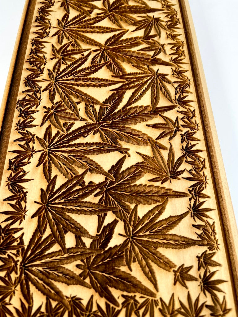 Cannabis Leaves Textured Plank