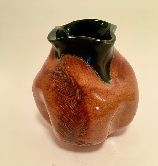 Feather Embossed Small Vase