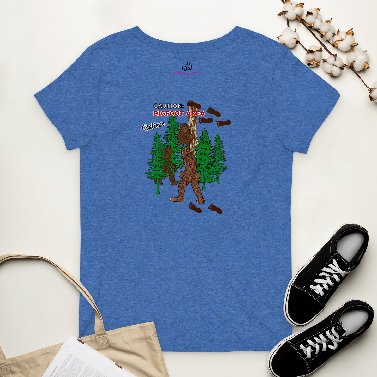 Big Foot Women’s Recycled V-Neck T-Shirt