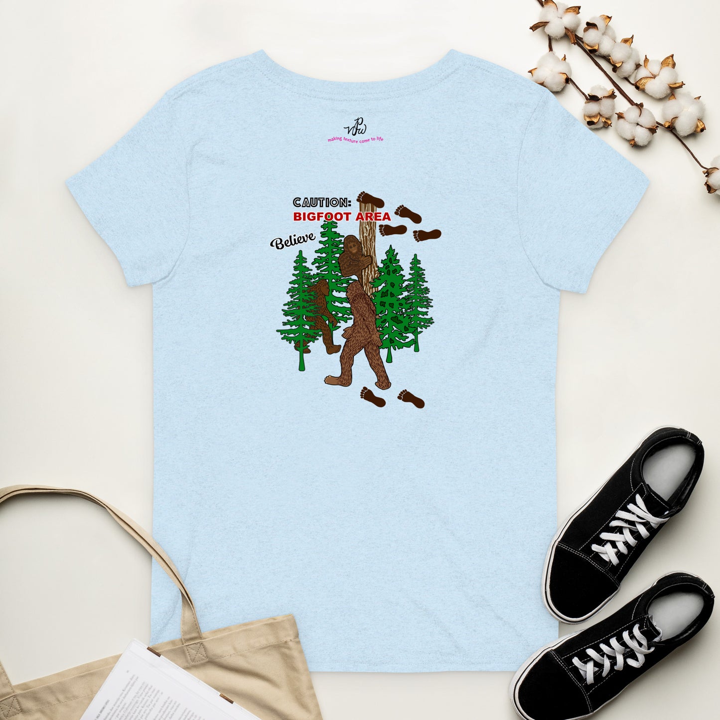 Big Foot Women’s Recycled V-Neck T-Shirt